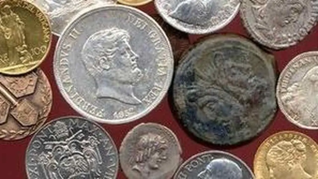 Attenzione a queste monete antiche: ecco il trucco per riconoscere subito i falsi